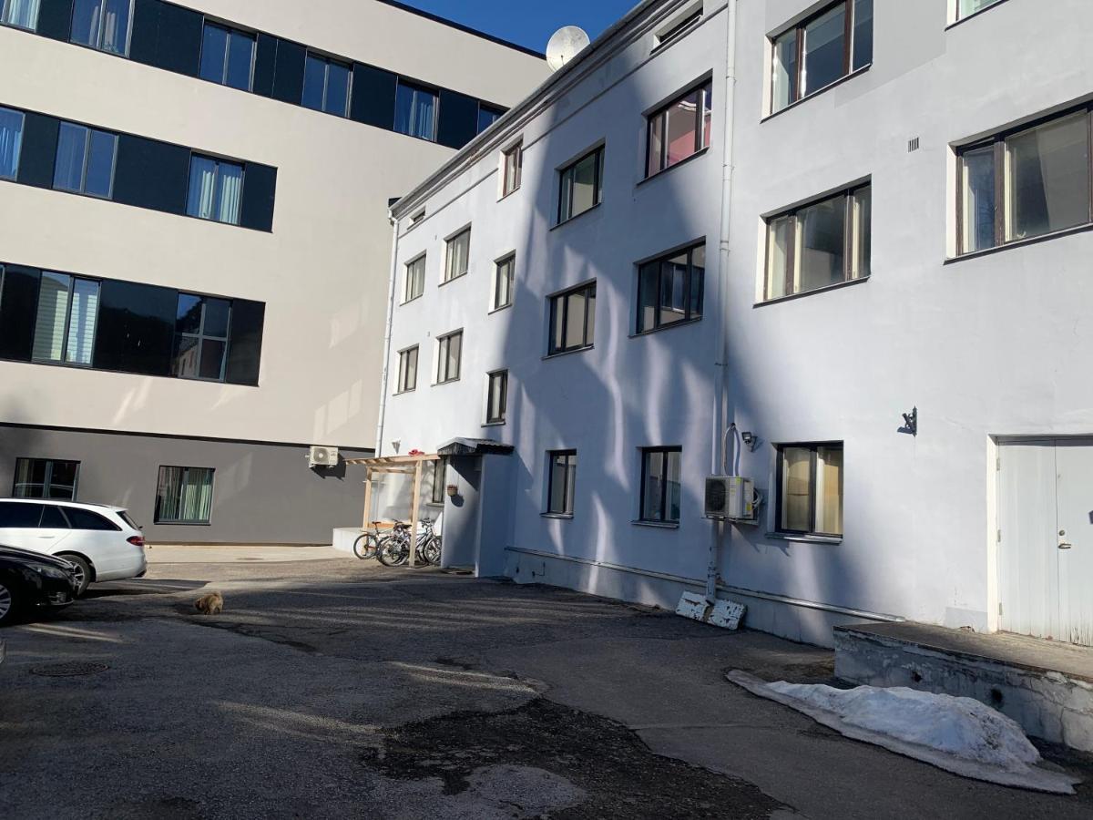 Rueuetli - Cute Old Town Apartment - 2 Big Beds, Free Parking Tartu Exterior foto